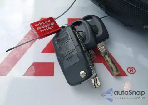 2007 Volkswagen Jetta Wolfsburg Edition z USA, uszkodzony, nr VIN 3VWEF71K97M157575